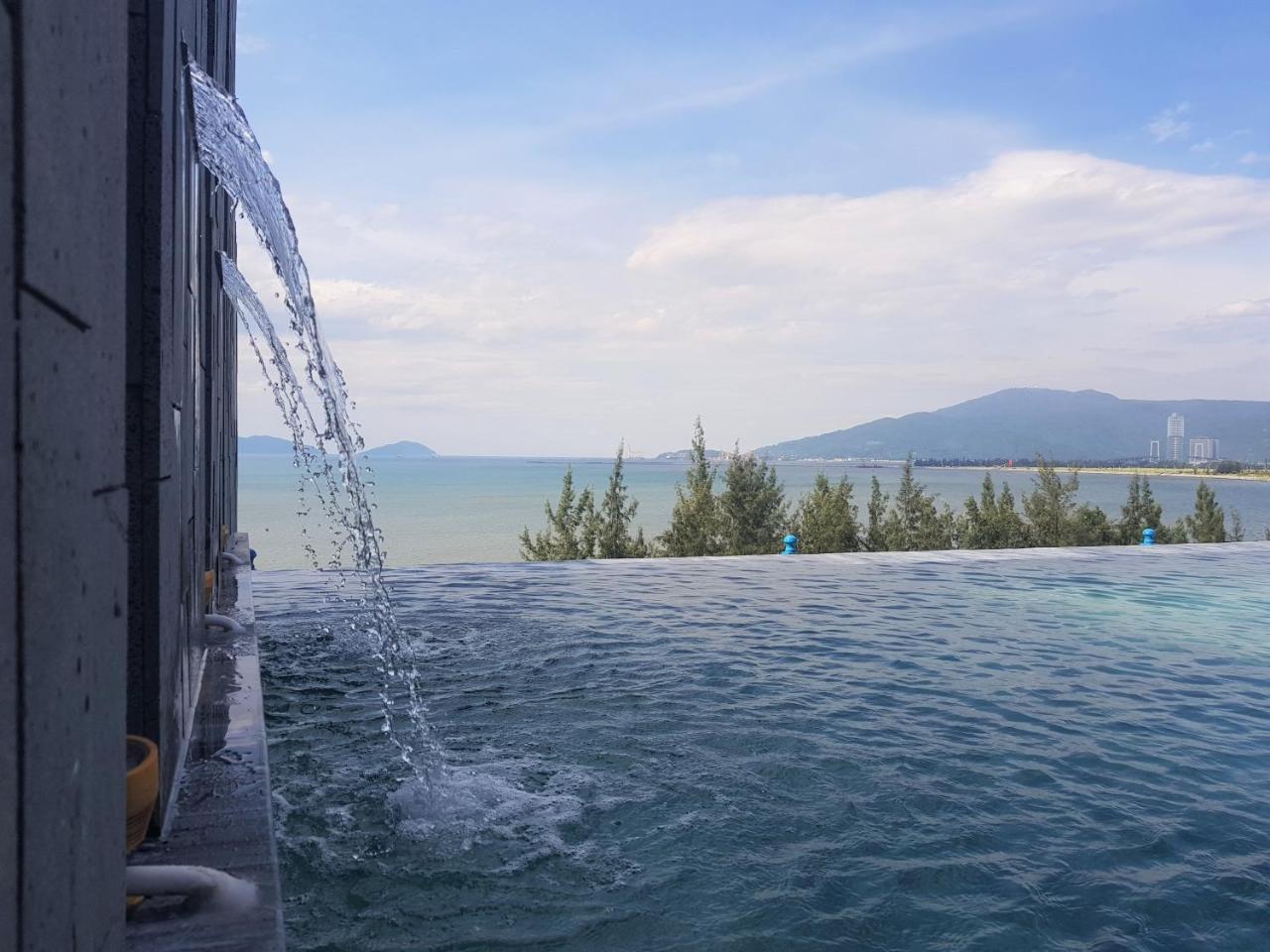 Santori Vịnh Khách sạn 3*